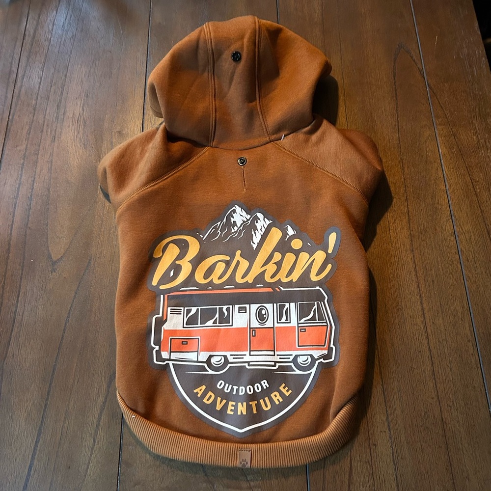 DUKE & DAISY ‘Barkin’ Outdoor Adventure’ Fleece Hoodie - Picture 2 of 12